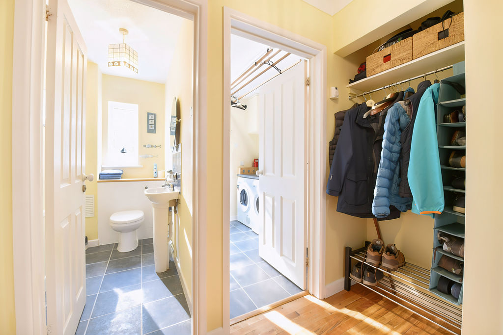 WC / Utility- click for photo gallery